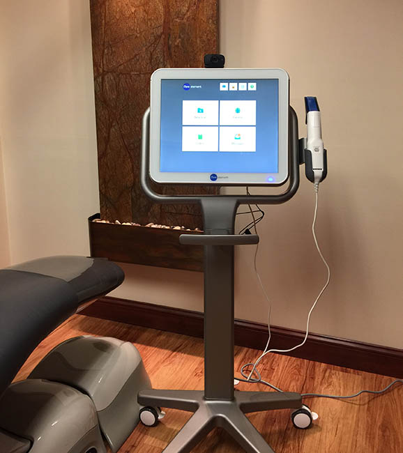 iTero digital scanner from dr. eye - Improved dental technology 